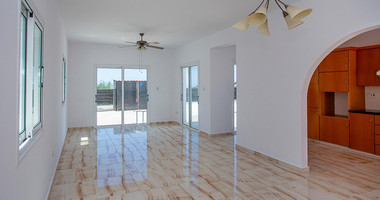 Three-Bedroom Detached House with Private Swimming Pool in Pegeia, Paphos for sale