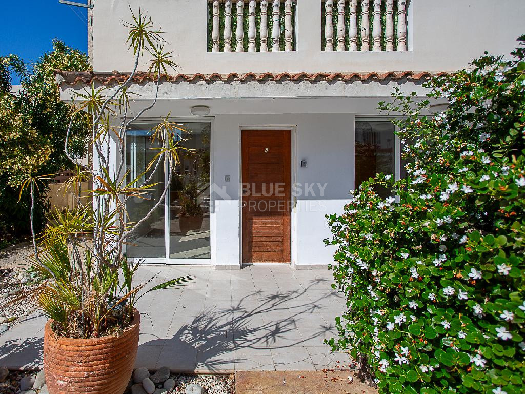 One bedroom apartment with separate title deeds for sale in Universal. area of Paphos