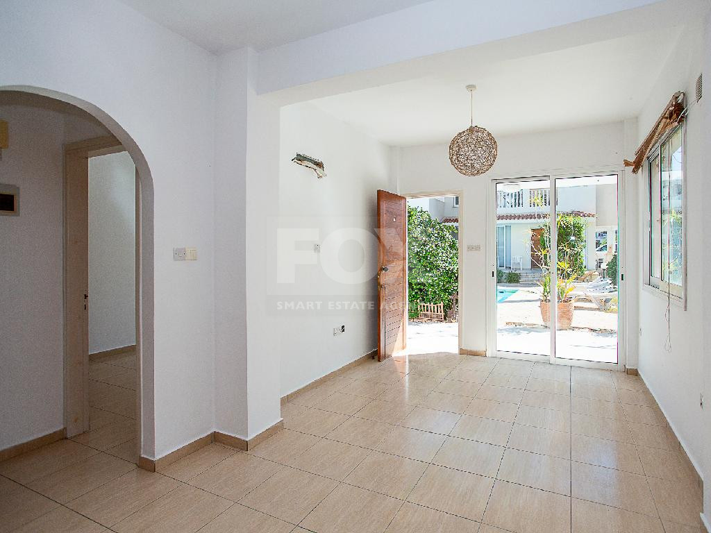 One bedroom apartment with separate title deeds for sale in Universal. area of Paphos