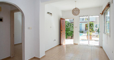 One bedroom apartment with separate title deeds for sale in Universal. area of Paphos