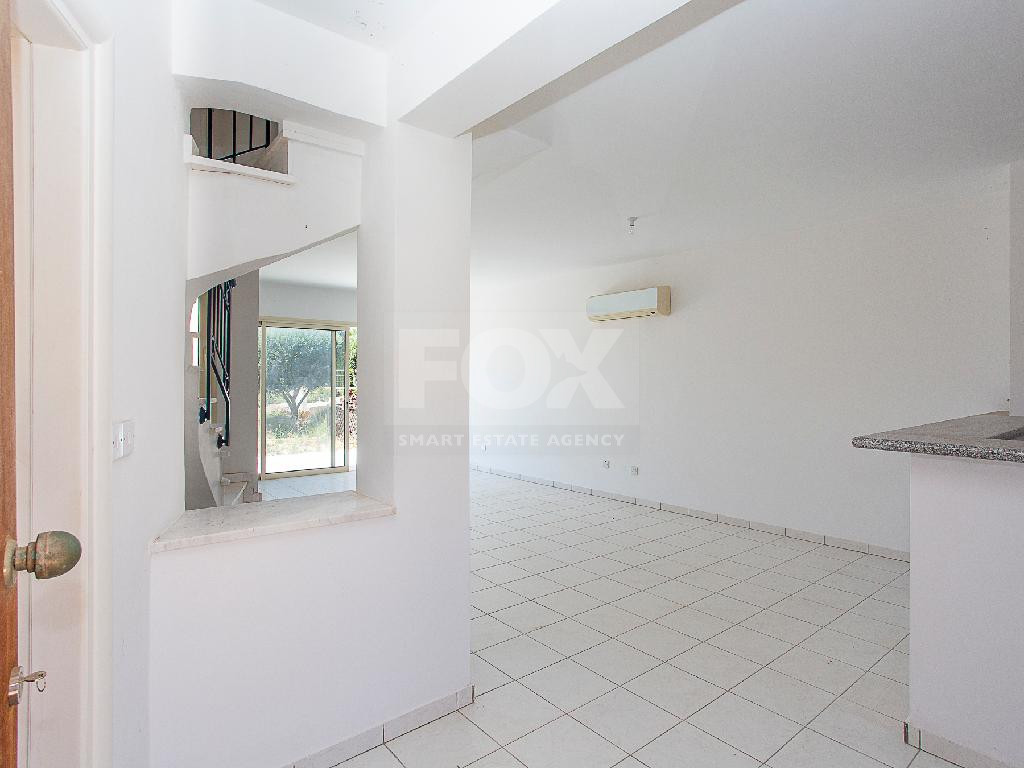 Three-Bedroom Property with Private Outdoor Space in Anarita for sale