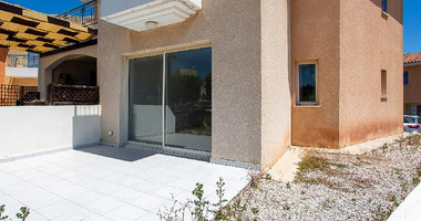 Three-Bedroom Property with Private Outdoor Space in Anarita for sale
