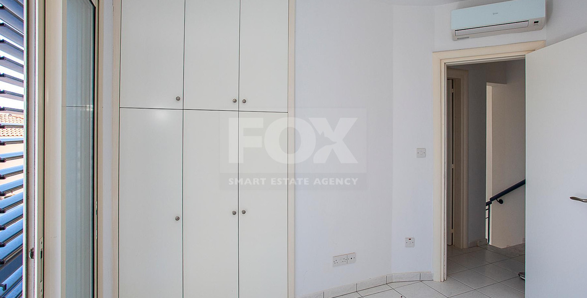 Three-Bedroom Property with Private Outdoor Space in Anarita for sale