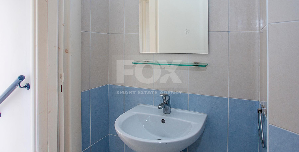 Three-Bedroom Property with Private Outdoor Space in Anarita for sale