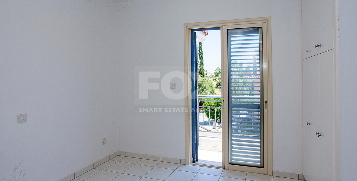 Three-Bedroom Property with Private Outdoor Space in Anarita for sale