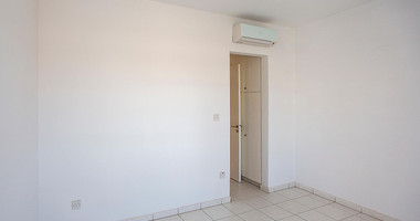 Three-Bedroom Property with Private Outdoor Space in Anarita for sale