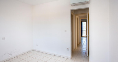 Three-Bedroom Property with Private Outdoor Space in Anarita for sale
