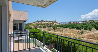 Vacant two Bedroom Apartment in Poly Chrysochous – Ideal for Rental Investment- For sale