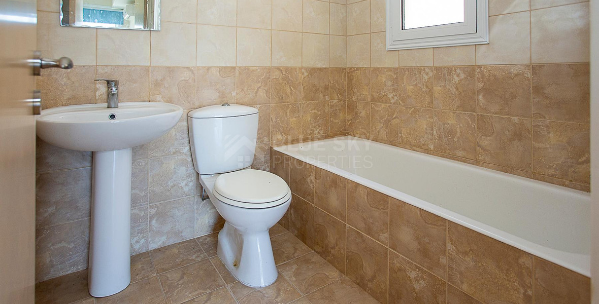 Vacant two Bedroom Apartment in Poly Chrysochous – Ideal for Rental Investment- For sale