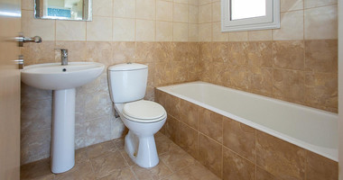 Vacant two Bedroom Apartment in Poly Chrysochous – Ideal for Rental Investment- For sale