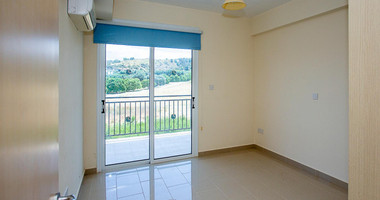 Vacant two Bedroom Apartment in Poly Chrysochous – Ideal for Rental Investment- For sale