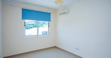 Vacant two Bedroom Apartment in Poly Chrysochous – Ideal for Rental Investment- For sale