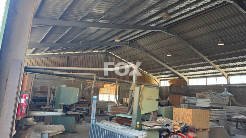 Warehouse 1000 m² for sale in Ypsonas, Limassol, Cyprus