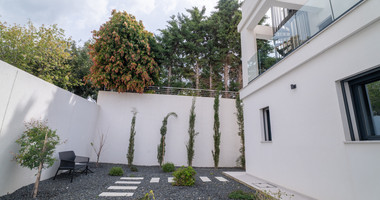 Luxury Five-Bedroom Villa with Panoramic Sea Views for Sale in Agios Athanasios,