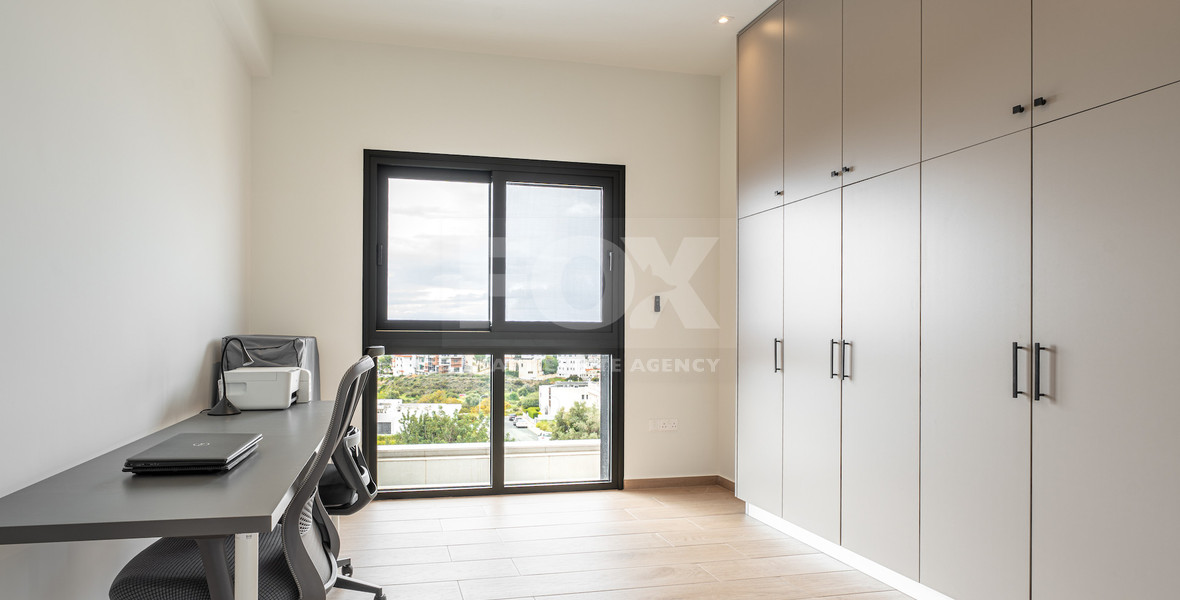 Luxury Five-Bedroom Villa with Panoramic Sea Views for Sale in Agios Athanasios,