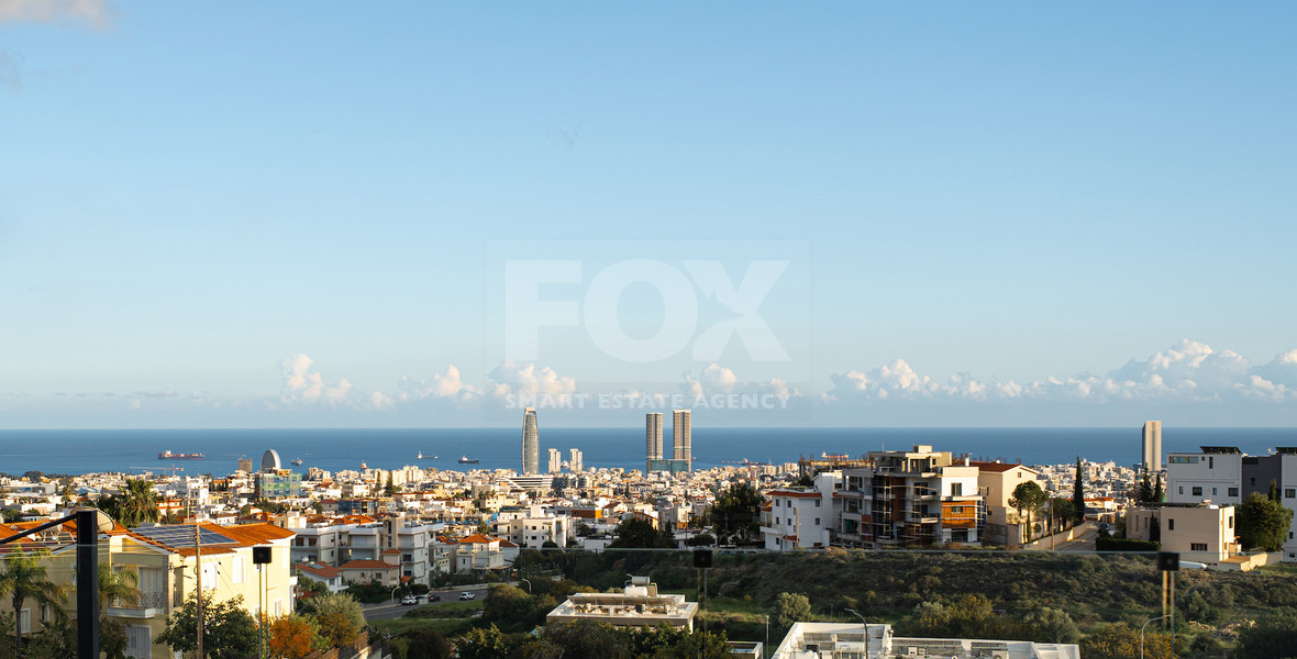 Luxury Five-Bedroom Villa with Panoramic Sea Views for Sale in Agios Athanasios,
