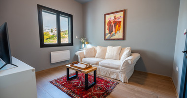 Luxury Five-Bedroom Villa with Panoramic Sea Views for Sale in Agios Athanasios,