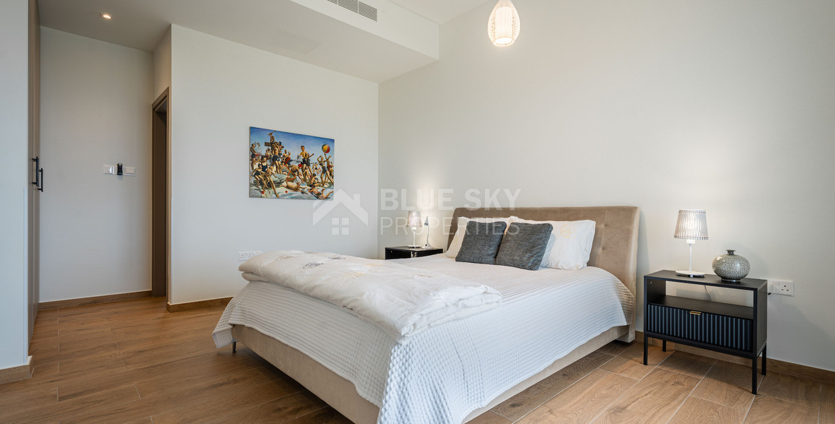 Luxury Five-Bedroom Villa with Panoramic Sea Views for Sale in Agios Athanasios,