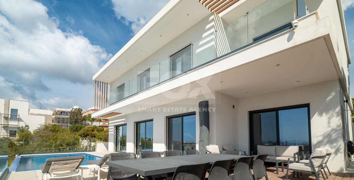Luxury Five-Bedroom Villa with Panoramic Sea Views for Sale in Agios Athanasios,