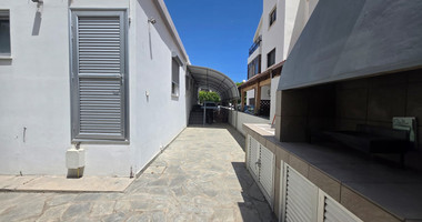 Three-Bedroom Semi-Detached House for Sale in Mesa Geitonia City Centre