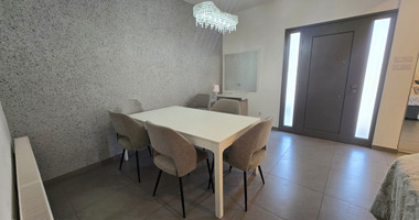 Three-Bedroom Semi-Detached House for Sale in Mesa Geitonia City Centre