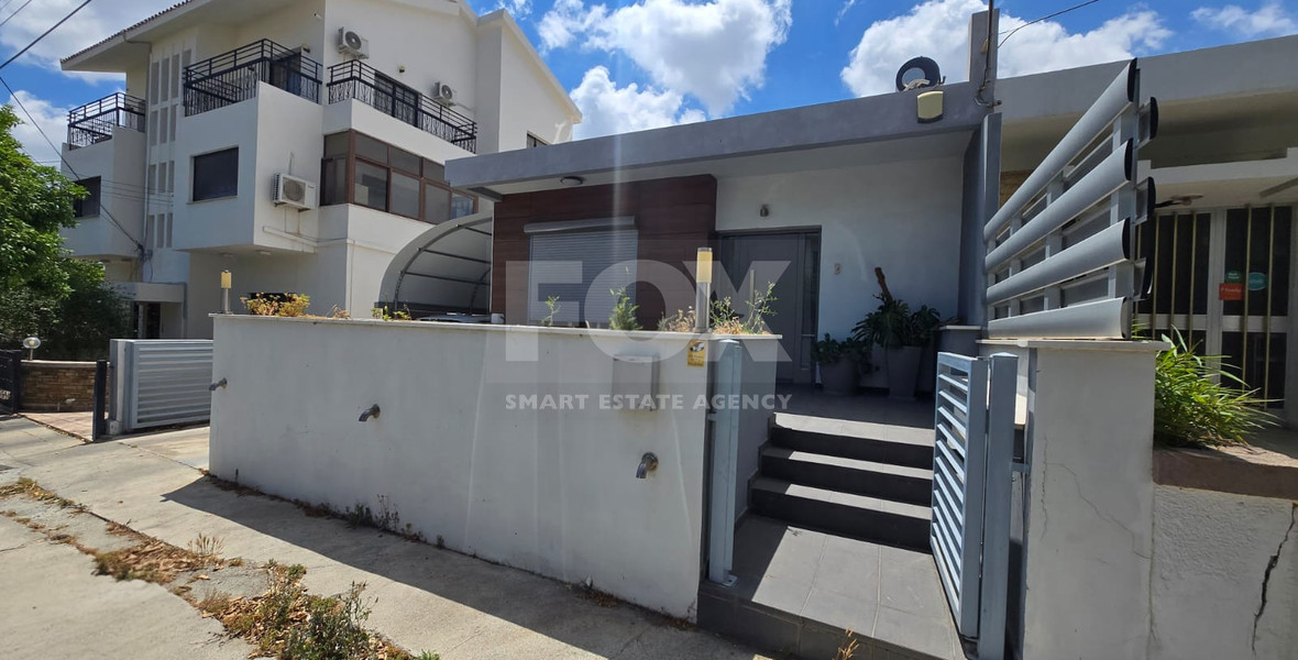 Three-Bedroom Semi-Detached House for Sale in Mesa Geitonia City Centre