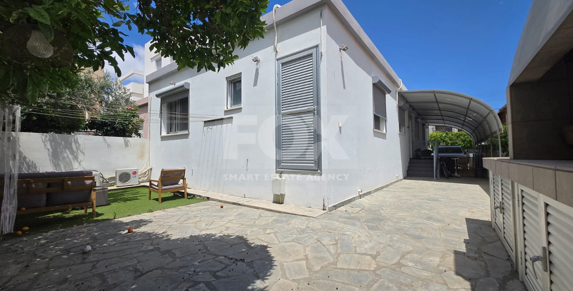 Three-Bedroom Semi-Detached House for Sale in Mesa Geitonia City Centre