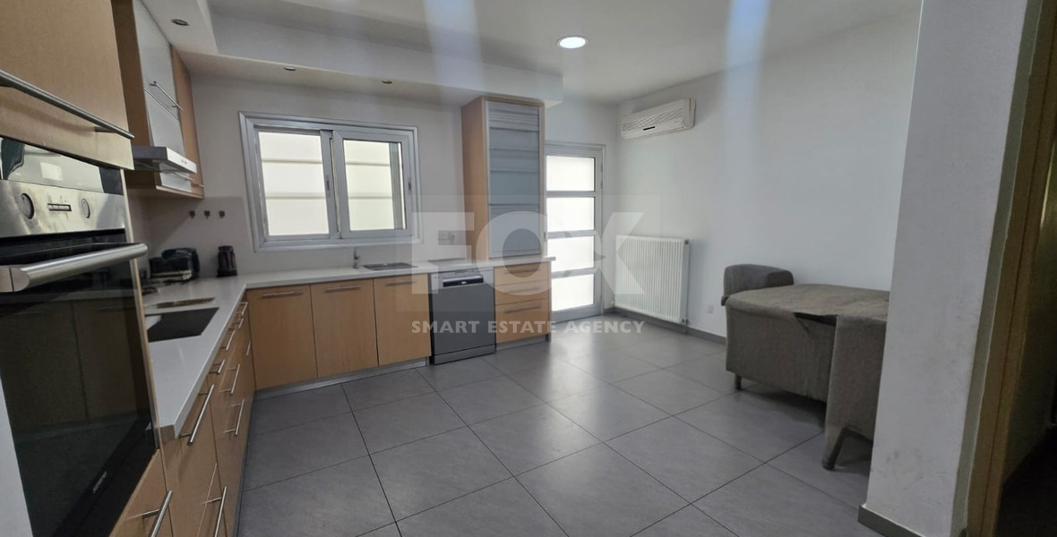 Three-Bedroom Semi-Detached House for Sale in Mesa Geitonia City Centre
