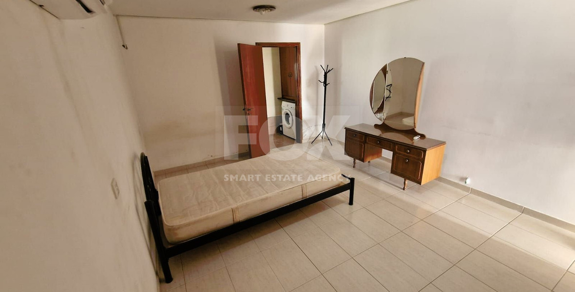 Six-Bedroom House with Two Independent Apartments for Rent in Agia Filaxi