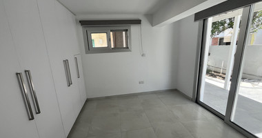 Modern 2 Bedroom Ground Floor Apartment for Rent in Mesa Geitonia