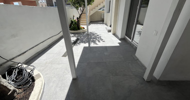Modern 2 Bedroom Ground Floor Apartment for Rent in Mesa Geitonia