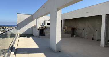 Brand New  Duplex with Roof Garden,Private Pool & Sea Views