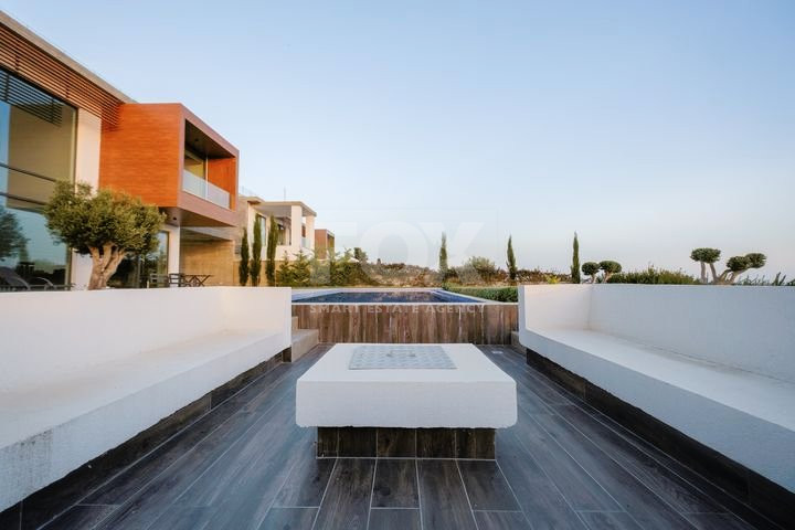 Four bedroom stunning , modern design villa for sale in Lower Peyia, Paphos.