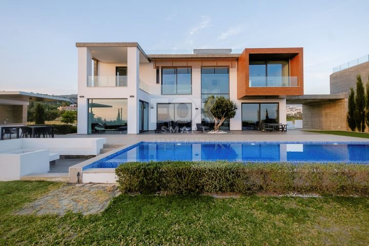 4 bedroom Villa 220 m² Peyia, Cyprus