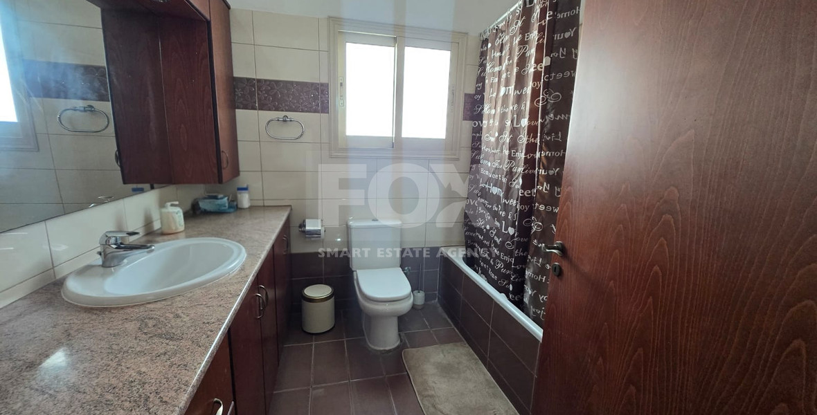 Residential Building with Main House & Two Independent Apartments for Rent in Agia Filaxi