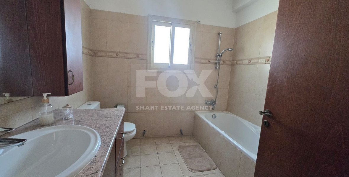 Residential Building with Main House & Two Independent Apartments for Rent in Agia Filaxi