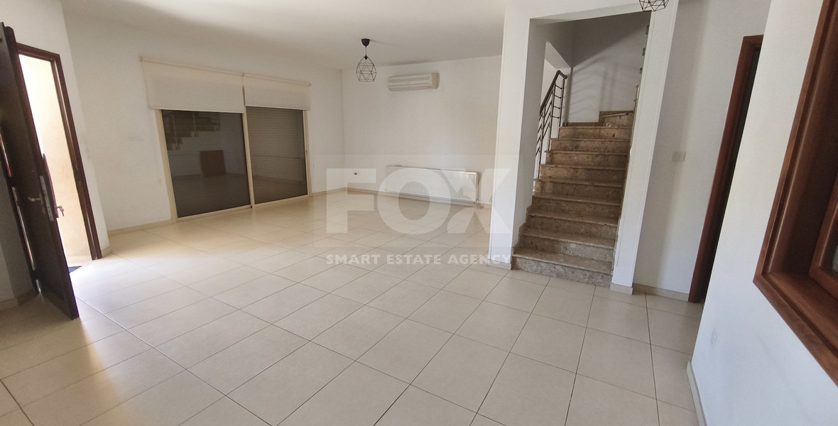 Spacious Semi-Detached Unfurnished Home in Central Mesa Geitonia