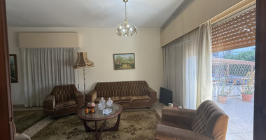 DETACHED 3 BEDROOM HOUSE IN CENTRAL LIMASSOL WITH EXTRA 1 BEDROOM SEMI BASEMENT APARTMENT AND SEPARATE STUDIO.