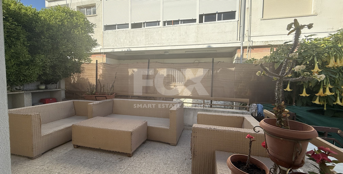 DETACHED 3 BEDROOM HOUSE IN CENTRAL LIMASSOL WITH EXTRA 1 BEDROOM SEMI BASEMENT APARTMENT AND SEPARATE STUDIO.