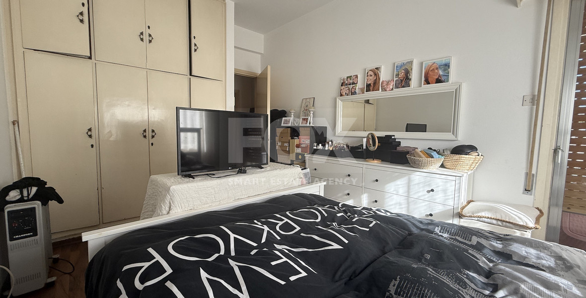 DETACHED 3 BEDROOM HOUSE IN CENTRAL LIMASSOL WITH EXTRA 1 BEDROOM SEMI BASEMENT APARTMENT AND SEPARATE STUDIO.