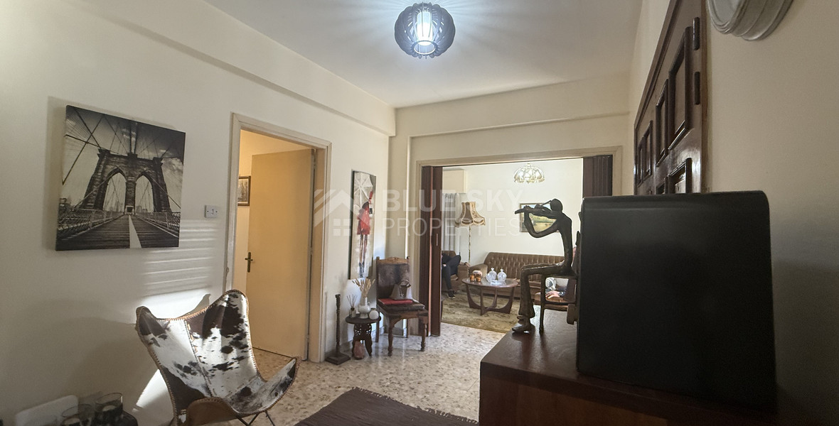 DETACHED 3 BEDROOM HOUSE IN CENTRAL LIMASSOL WITH EXTRA 1 BEDROOM SEMI BASEMENT APARTMENT AND SEPARATE STUDIO.