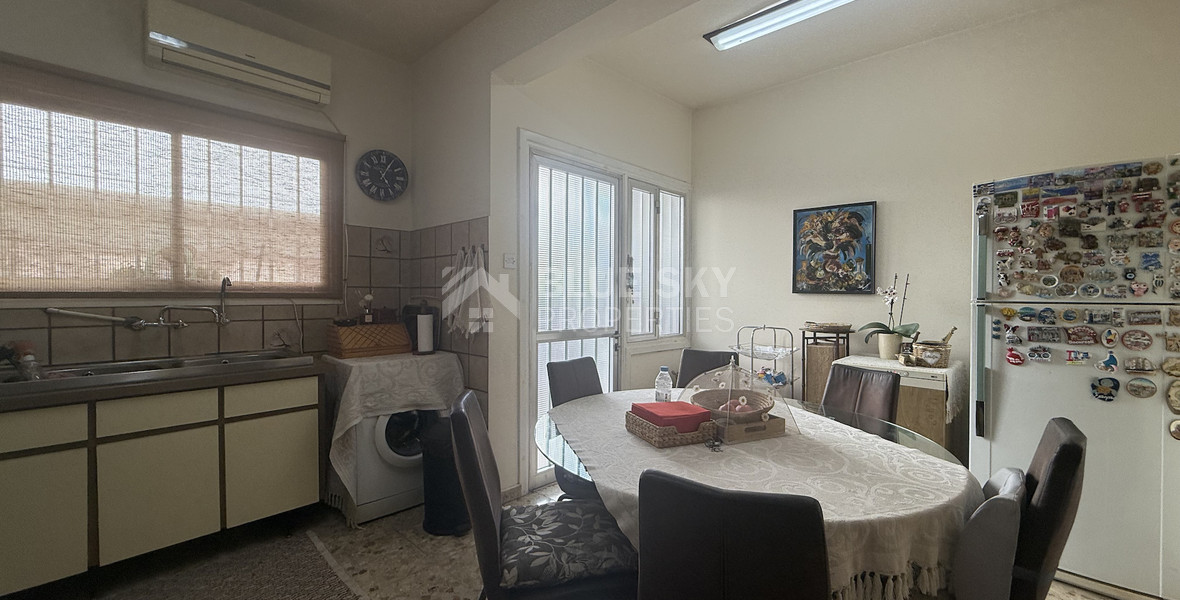 DETACHED 3 BEDROOM HOUSE IN CENTRAL LIMASSOL WITH EXTRA 1 BEDROOM SEMI BASEMENT APARTMENT AND SEPARATE STUDIO.