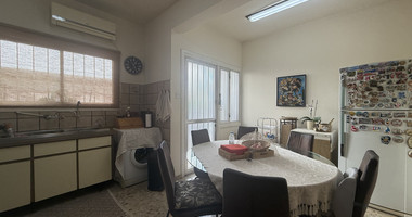 DETACHED 3 BEDROOM HOUSE IN CENTRAL LIMASSOL WITH EXTRA 1 BEDROOM SEMI BASEMENT APARTMENT AND SEPARATE STUDIO.