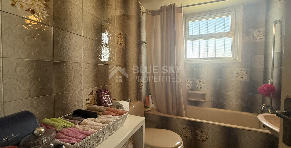 DETACHED 3 BEDROOM HOUSE IN CENTRAL LIMASSOL WITH EXTRA 1 BEDROOM SEMI BASEMENT APARTMENT AND SEPARATE STUDIO.