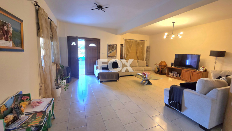 Semi-detached house for rent 220 m² in Omonoia, Limassol, Cyprus