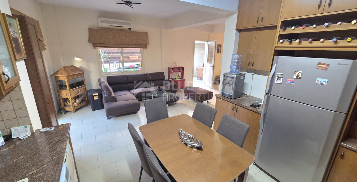 Four bedroom spacious semidetached house in Omonoia, Limassol for rent