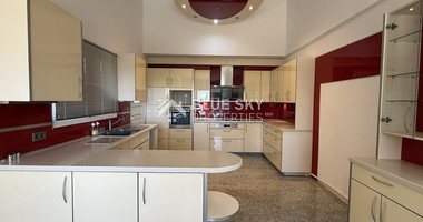 RENT: Versatile Residential or Commercial Property with Extensive Grounds in Kato Polemidia with easy access to all arteries of Limassol.