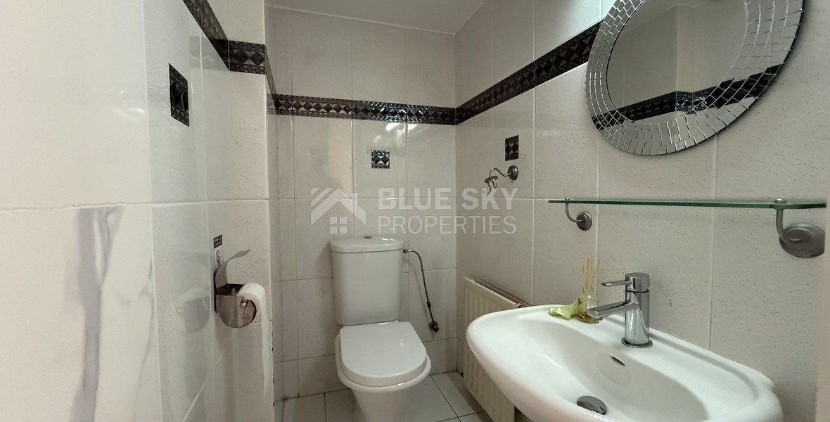 RENT: Versatile Residential or Commercial Property with Extensive Grounds in Kato Polemidia with easy access to all arteries of Limassol.