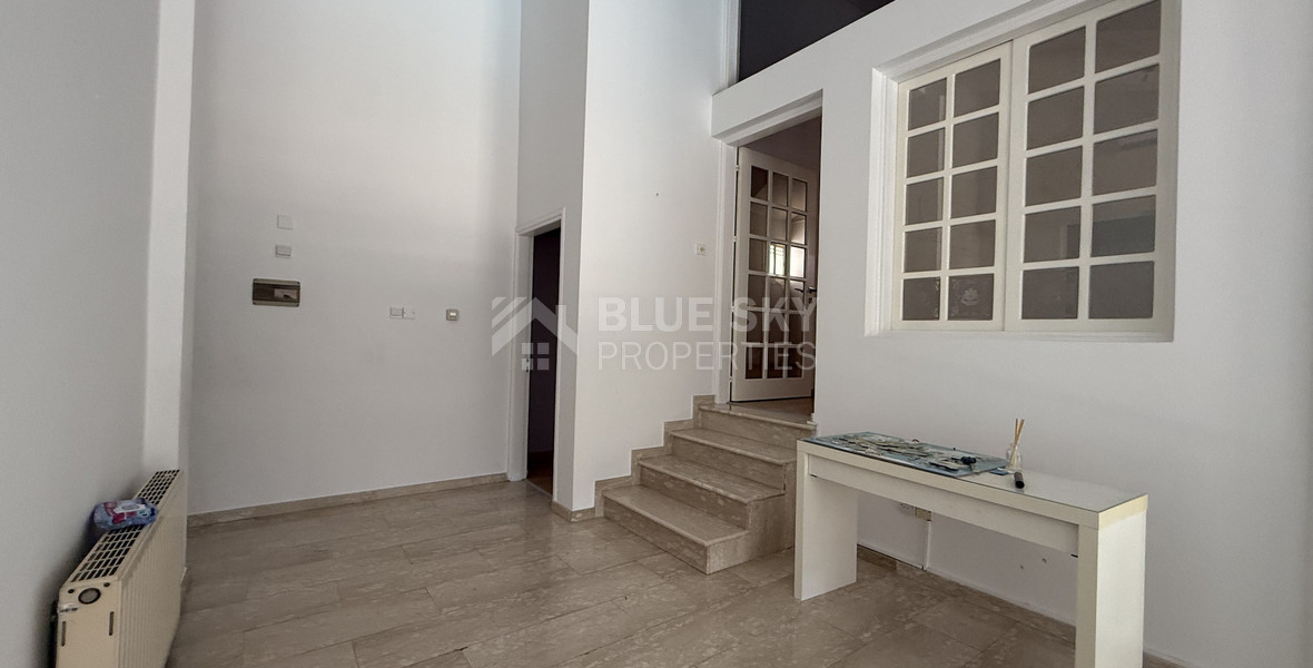 RENT: Versatile Residential or Commercial Property with Extensive Grounds in Kato Polemidia with easy access to all arteries of Limassol.