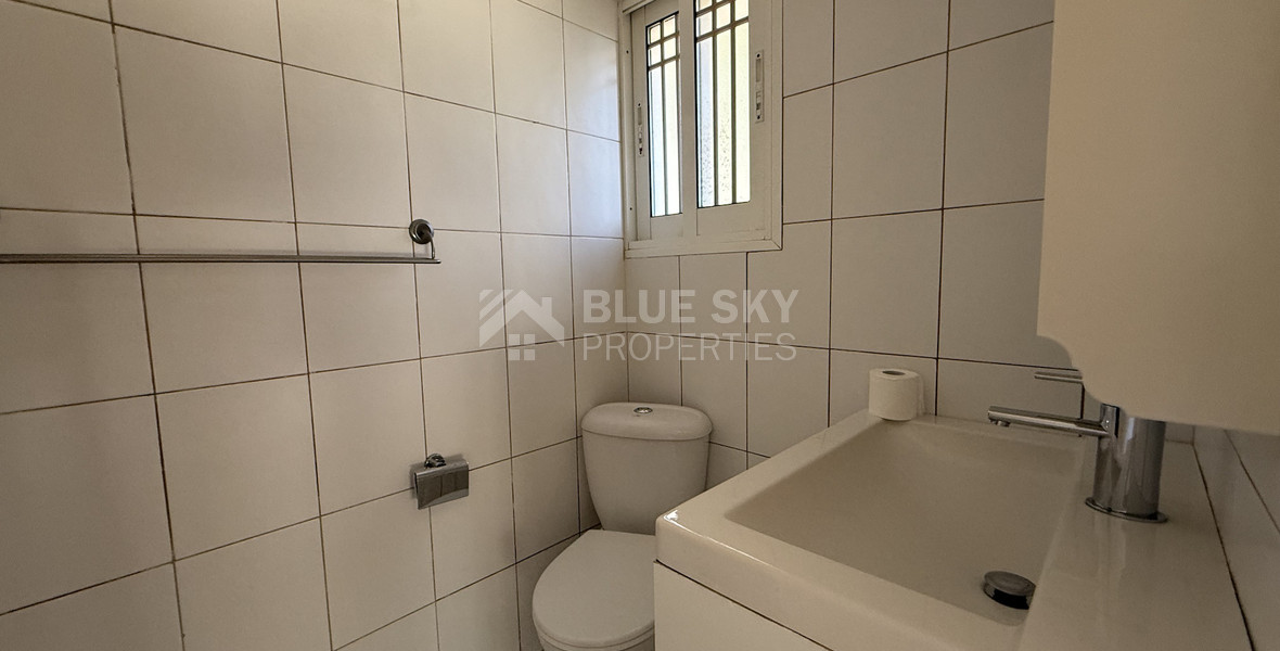 RENT: Versatile Residential or Commercial Property with Extensive Grounds in Kato Polemidia with easy access to all arteries of Limassol.